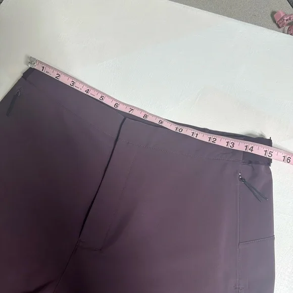 ✨🍋Lululemon Esker Slim *lululemon lab
Black Cherry size 8 - Picture 12 of 16